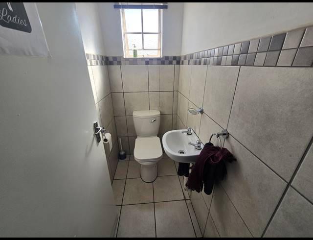 360M² WAREHOUSE FOR SALE IN ANDERBOLT
